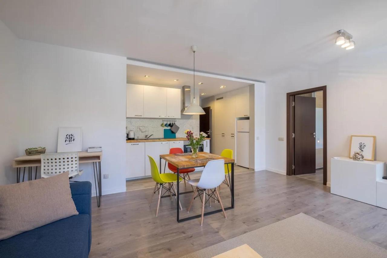 Quiet & Airy Modern Apt. Top Centre Free Parking Sofia Exteriör bild