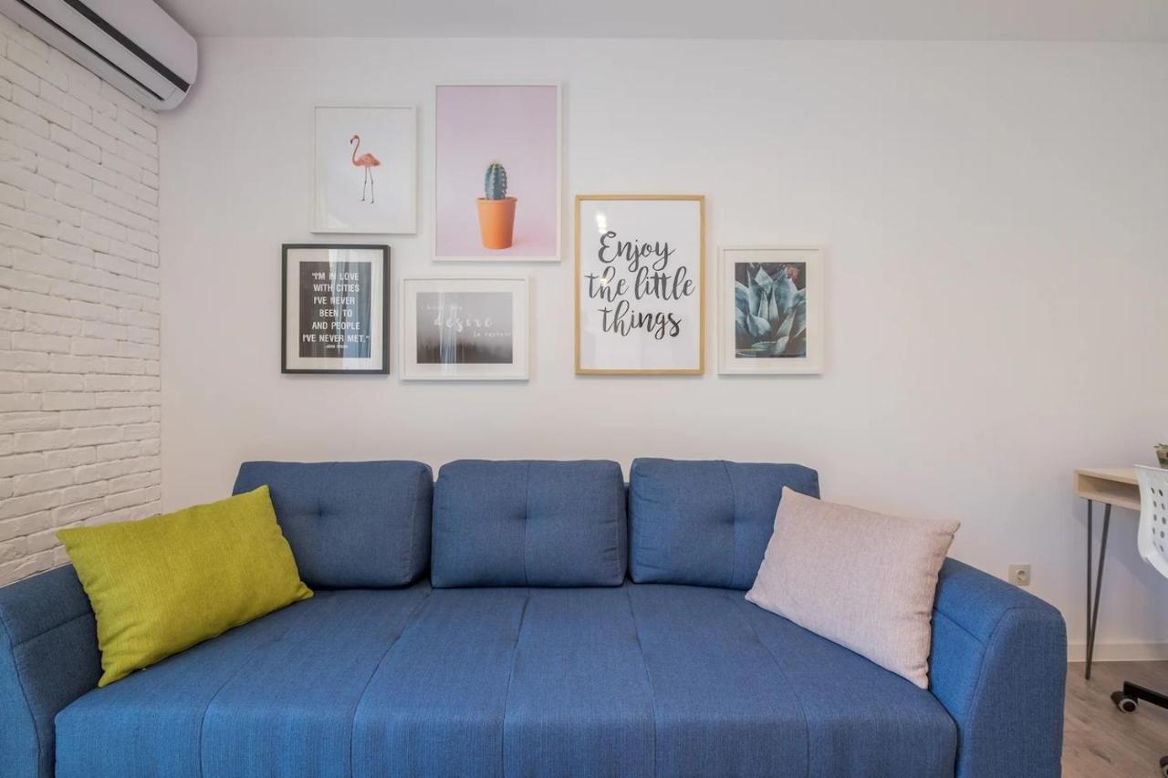 Quiet & Airy Modern Apt. Top Centre Free Parking Sofia Exteriör bild
