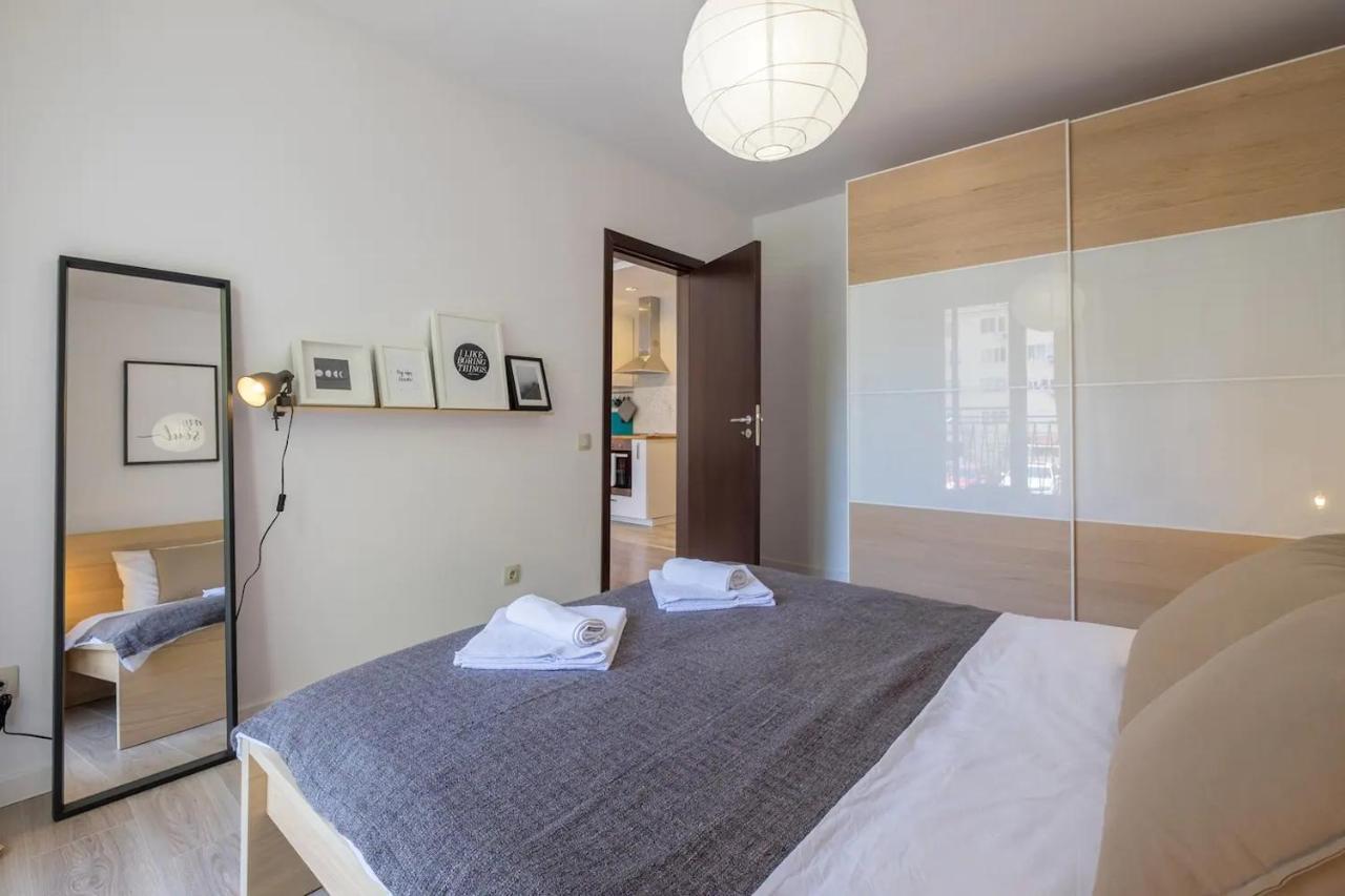 Quiet & Airy Modern Apt. Top Centre Free Parking Sofia Exteriör bild