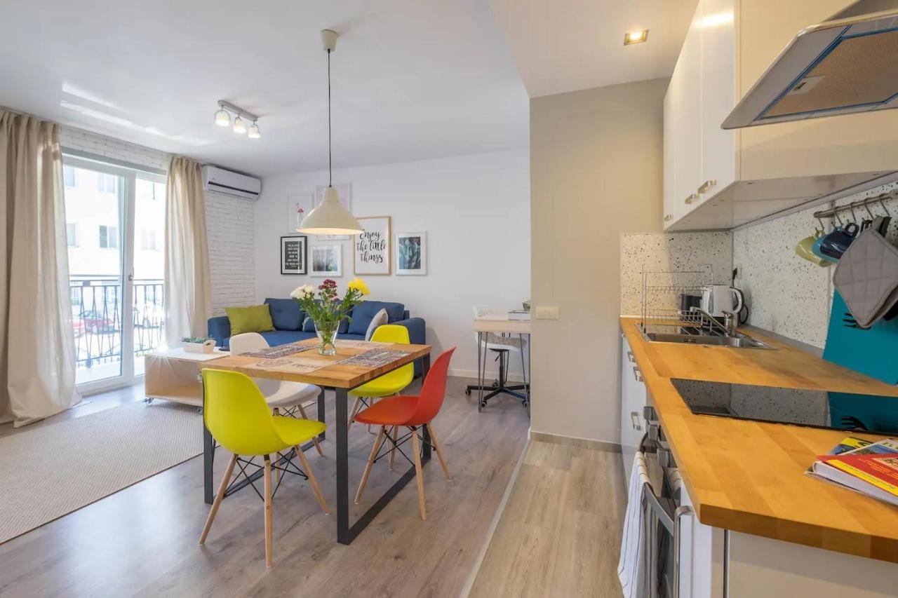 Quiet & Airy Modern Apt. Top Centre Free Parking Sofia Exteriör bild