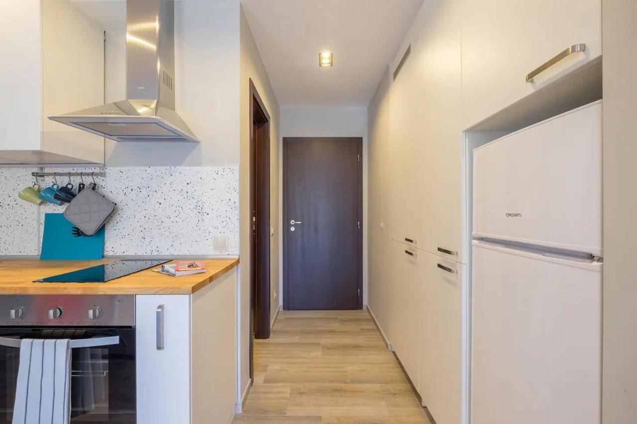 Quiet & Airy Modern Apt. Top Centre Free Parking Sofia Exteriör bild