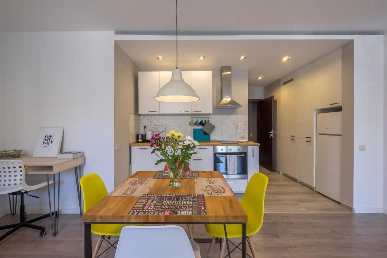 Quiet & Airy Modern Apt. Top Centre Free Parking Sofia Exteriör bild